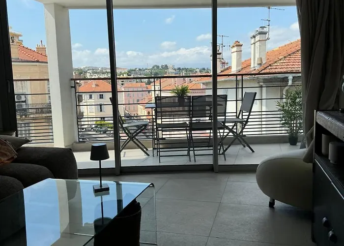 Cavell Suites - Cannes